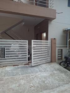 Image of 1200 Sq.ft 2 BHK Builder Floor for rent in Chamundipuram, Mysore for Rs. 14000