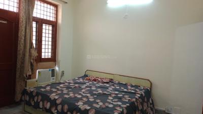 Bedroom Image of 1100 Sq.ft 2 BHK Builder Floor for rent in Sector 14 Gurgaon for Rs. 28500
