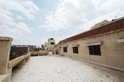 Balcony Image of 5130 Sq.ft 4 BHK Penthouse for sale in Adalaj Gandhinagar for Rs. 25500000