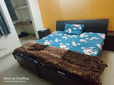 Bedroom Image of Raj Bhawan Pg in Sector 16, Gurgaon