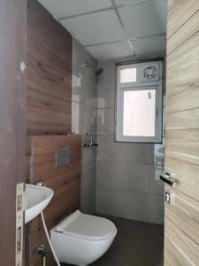 Common Bathroom Image of 1750 Sq.ft 3 BHK Apartment / Flat for sale in ACE Parkway, Sector 150 Noida for Rs. 27000000