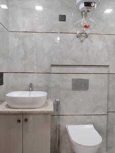 Bedroom One Image of 2500 Sq.ft 4 BHK Builder Floor for sale in Sushant Lok Phase 1 Gurgaon for Rs. 41000000