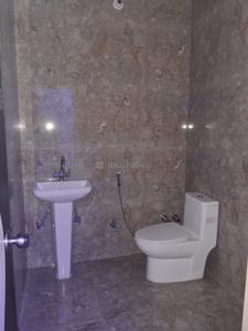 Bathroom Image of 1250 Sq.ft 2 BHK Builder Floor for rent in Gomti Nagar Lucknow for Rs. 20000