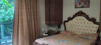 Bedroom Image of 1350 Sq.ft 3 BHK Builder Floor for sale in Ramesh Nagar New Delhi for Rs. 23500000