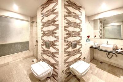 Bathroom Image of KHUSHI LUXURY PG in Sector 46, Gurgaon