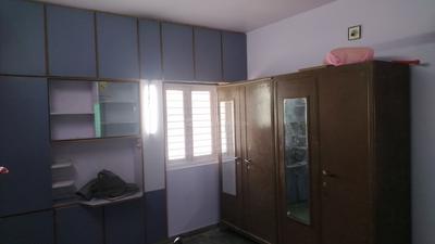 Bedroom Image of 2700 Sq.ft 4 BHK Independent House for rent in Thaltej Ahmedabad for Rs. 52000