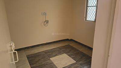 Bedroom Image of 1800 Sq.ft 3 BHK Apartment / Flat for rent in Rainbow Apartment, Sector 12 Dwarka New Delhi for Rs. 30000
