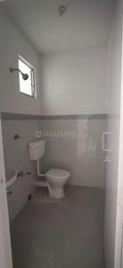 Bathroom Image of 480 Sq.ft 1 BHK Apartment / Flat for rent in Shapoorji Pallonji Houshing Complex, Rajarhat Kolkata for Rs. 11000
