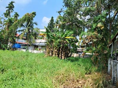 Image of 4791 Sq.ft Residential Plot / Land for sale in Maradu, Kochi for Rs. 15400000