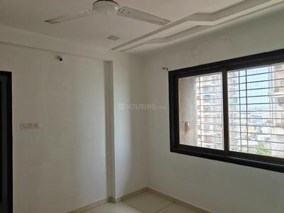 Bedroom Image of 870 Sq.ft 3 BHK Apartment / Flat for rent in Pioneer Dreams, New Althan Surat for Rs. 21000