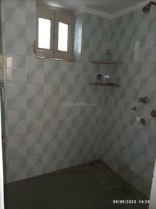 Bathroom Image of 1100 Sq.ft 2 BHK Builder Floor for rent in Kumhrar Patna for Rs. 11000