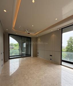 Bedroom Image of 4500 Sq.ft 4 BHK Builder Floor for sale in Model Town New Delhi for Rs. 75000000