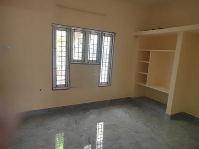 Bedroom Image of 800 Sq.ft 1 BHK Builder Floor for rent in Palavakkam, Sholinganallur Chennai for Rs. 22000