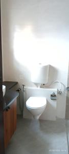 Bathroom Image of 2500 Sq.ft 4 BHK Builder Floor for rent in Race Course Vadodara for Rs. 50000
