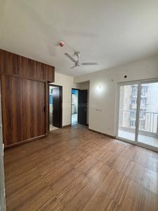 Bedroom Image of 1580 Sq.ft 3 BHK Apartment / Flat for rent in Apex Alphabet, Noida Extension Greater Noida for Rs. 29000