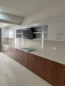 Kitchen Image of 2300 Sq.ft 3.5 BHK Apartment / Flat for rent in Good Modern Times, Kalamassery Kochi for Rs. 75000