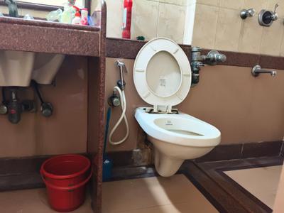 Serenity Heights Bathroom One 3