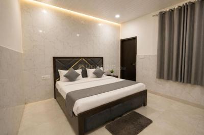 Bedroom Image of Royal key luxury pg in Sector 16, Gurgaon