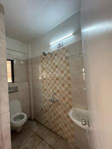 Bathroom Image of 1160 Sq.ft 2.5 BHK Apartment / Flat for rent in Sodepur Kolkata for Rs. 20000