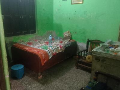 Bedroom Image of 892 Sq.ft 8 BHK Independent House for sale in New Mustafabad New Delhi for Rs. 22000000