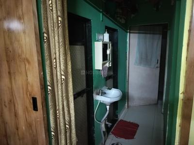 Bathroom Image of 550 Sq.ft 1 BHK Apartment / Flat for sale in Thane West Thane for Rs. 7000000