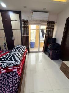 Bedroom Image of 1715 Sq.ft 3 BHK Apartment / Flat for sale in Purvanchal Royal Park, Sector 137 Noida for Rs. 26500000