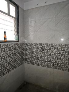Common Bathroom Image of 550 Sq.ft 1 BHK Apartment / Flat for rent in Goel Hill Shire, Wagholi Pune for Rs. 14700