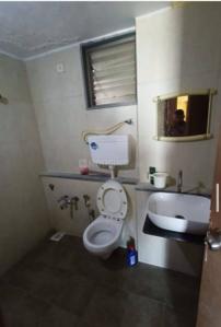 Bathroom Image of 1027 Sq.ft 2 BHK Apartment / Flat for sale in Khokhra Ahmedabad for Rs. 6500000