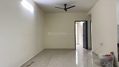 Living Room Image of 900 Sq.ft 2 BHK Apartment / Flat for sale in Signature Global Grand IVA, Sector 103 Gurgaon for Rs. 6350000