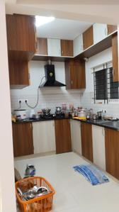 Kitchen Image of 955 Sq.ft 2 BHK Apartment / Flat for rent in SGM Petals, Parappana Agrahara Bengaluru for Rs. 36000