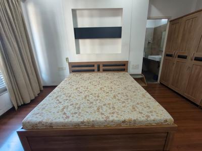 Bedroom Image of 3100 Sq.ft 4 BHK Apartment / Flat for sale in Satellite Ahmedabad for Rs. 32500000