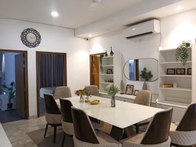 Living Room Image of 2722 Sq.ft 4 BHK Builder Floor for sale in SS Linden Residential Floors, Sector 84 Gurgaon for Rs. 31300000