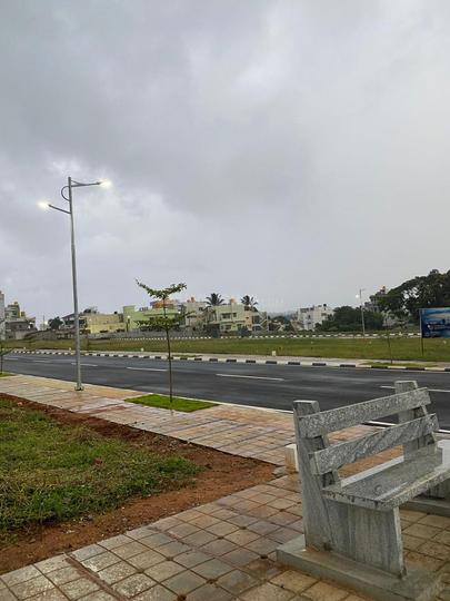 Oraiyan spoorty divine Main Image 1