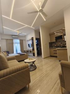 3.5 BHK Flat
