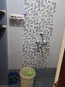 Bathroom Image of 750 Sq.ft 2 BHK Independent House for rent in Kolar Road Bhopal for Rs. 20000