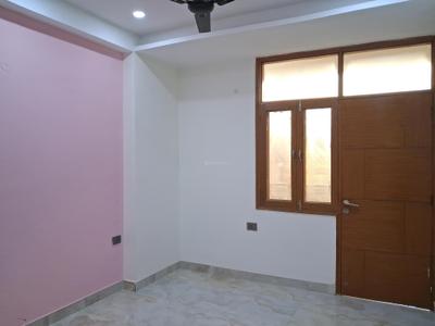 Bedroom Image of 1350 Sq.ft 3 BHK Apartment / Flat for sale in Avenue 1, Sector 73 Noida for Rs. 5200000