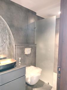 Bedroom Three Image of 2200 Sq.ft 4 BHK Apartment / Flat for sale in CGHS Chandanwari Apartments, Sector 7 Dwarka New Delhi for Rs. 33000000