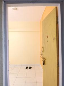 Main Entrance Image of 450 Sq.ft 1 BHK Apartment / Flat for rent in Kabra Happy Valley, Thane West Thane for Rs. 24000