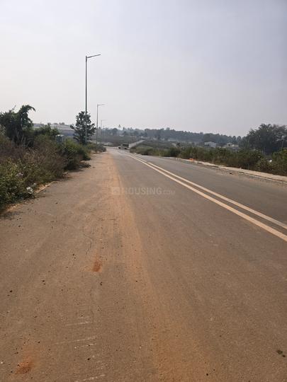 Nadaprdhu kempegowda layout near chalegatta metro station Main Image 1