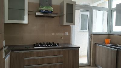 Kitchen Image of 2200 Sq.ft 3 BHK Apartment / Flat for rent in Puri Emerald Bay, Sector 104 Gurgaon for Rs. 67000