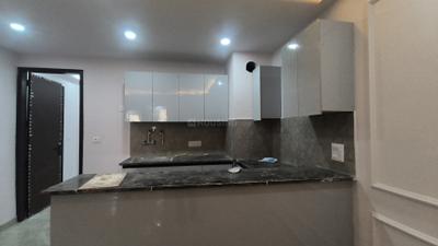 Kitchen Image of 1000 Sq.ft 3 BHK Builder Floor for sale in Mayur Vihar Phase 1 New Delhi for Rs. 8000000