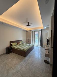 1 RK Independent Builder Floor