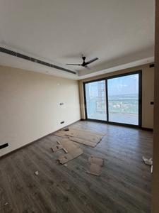 Hall Image of 3460 Sq.ft 3.5 BHK Apartment / Flat for rent in Supertech Supernova, Sector 94 Noida for Rs. 120000