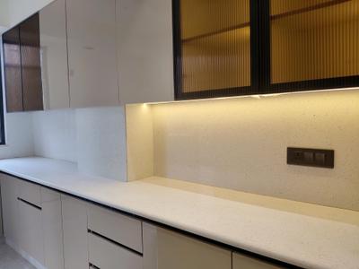 Kitchen Image of 740 Sq.ft 1 BHK Builder Floor for rent in DLF Independent Floors at DLF City Phase I and III, DLF Phase 3 Gurgaon for Rs. 34000