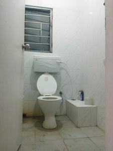 Bedroom One Image of 625 Sq.ft 2 BHK Apartment / Flat for rent in Hiland Golf Greens, Batanagar Kolkata for Rs. 8500