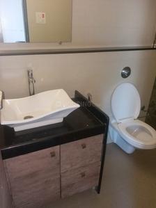 Bathroom Image of 2375 Sq.ft 3 BHK Apartment / Flat for sale in Runwal Raaya Tower 1, Lower Parel Mumbai for Rs. 120000000