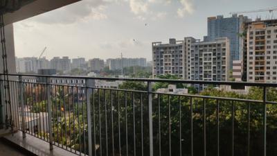 Image of 1850 Sq.ft 3.5 BHK Apartment / Flat for sale in Amanora Neo Towers, Hadapsar, Pune for Rs. 25500000