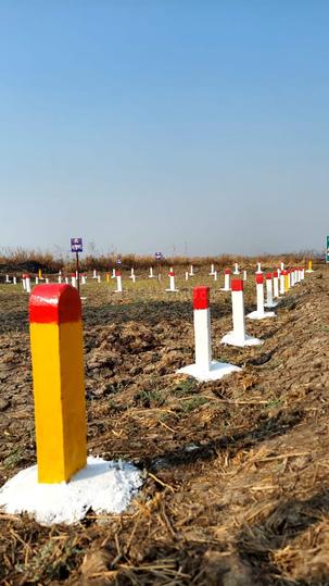 CAPITAL REALITIES Main Image 1