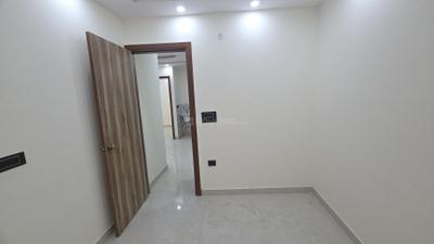 Bedroom Image of 675 Sq.ft 3 BHK Builder Floor for sale in Laxmi Nagar New Delhi for Rs. 6800000