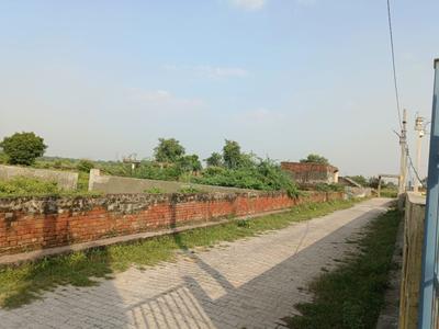 Image of 320 Sq.ft Residential Plot / Land for sale in XU III, Greater Noida for Rs. 25600000
